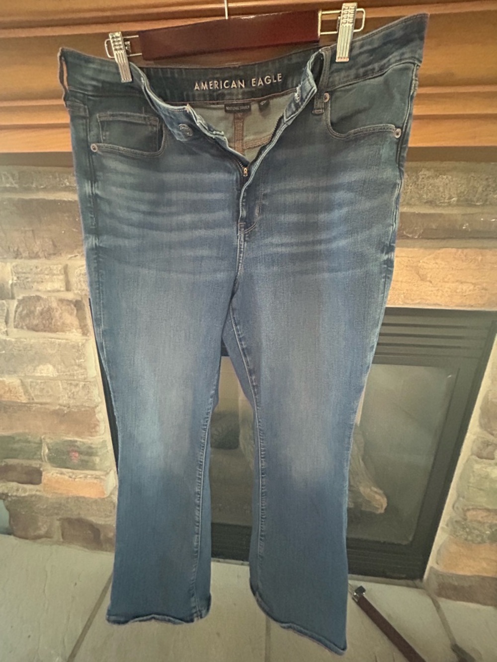 American Eagle Super High-Rise Baggy Straight Jeans Size 18 Short 34W NWT